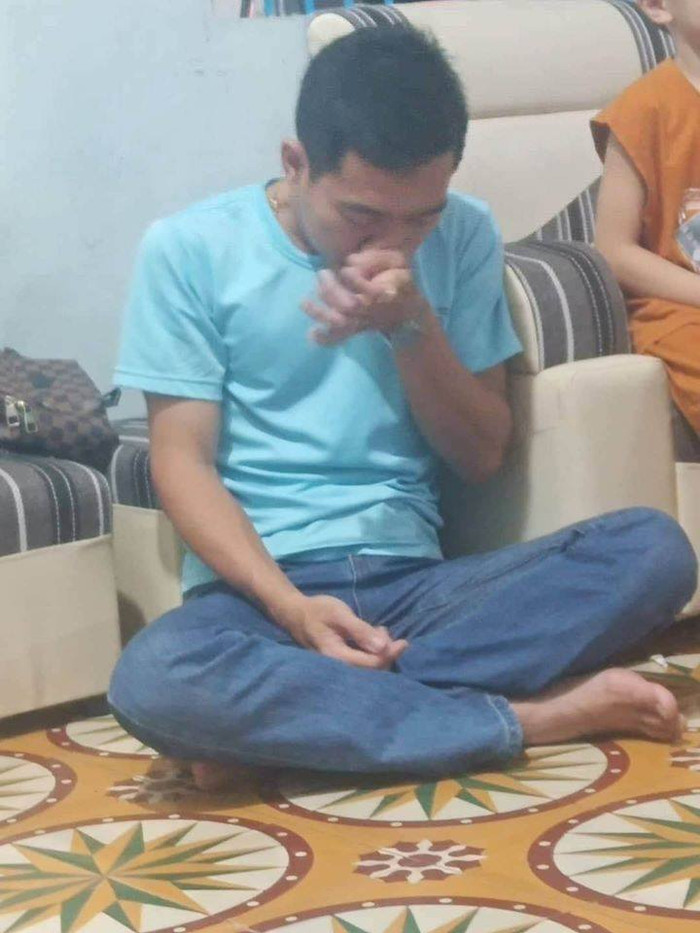 'Ông bố đáng yêu nhất quả đất': Khóc tu tu khi lỡ 'uýnh' con gái 1 cái, lo lắng cảnh con về nhà chồng dù cô bé chỉ mới 3 tuổi Ảnh 6