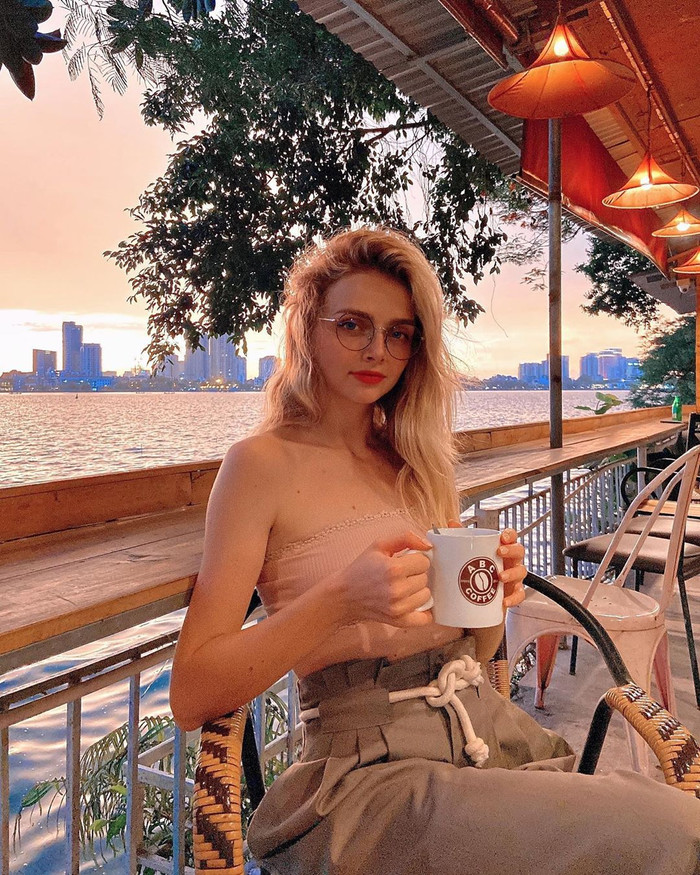 Hotgirl Ukraine gây 'sốt' bởi tài năng và nhan sắc 'đốn tim' cộng đồng mạng Ảnh 13