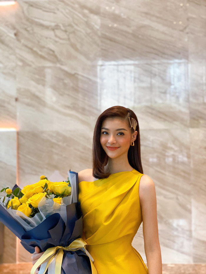 Á hậu Kiều Loan khoe nhan sắc rạng rỡ với layout ngọt ngào.