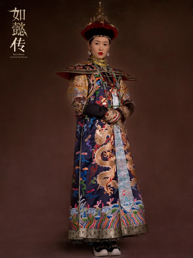 Đồng Dao trong '30 chưa phải là hết' là ai mà được mệnh danh là 'tiểu Chương Tử Di'? Ảnh 13