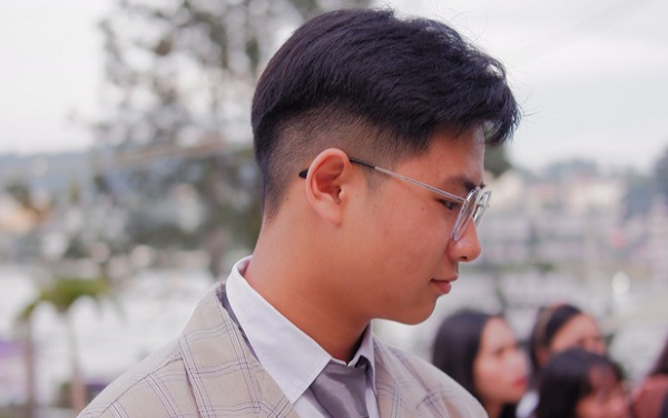 Hotboy 'chiếm sóng' Đường lên đỉnh Olympia: Chẳng những đẹp trai còn sở hữu kha khá các danh hiệu nổi bật Ảnh 2