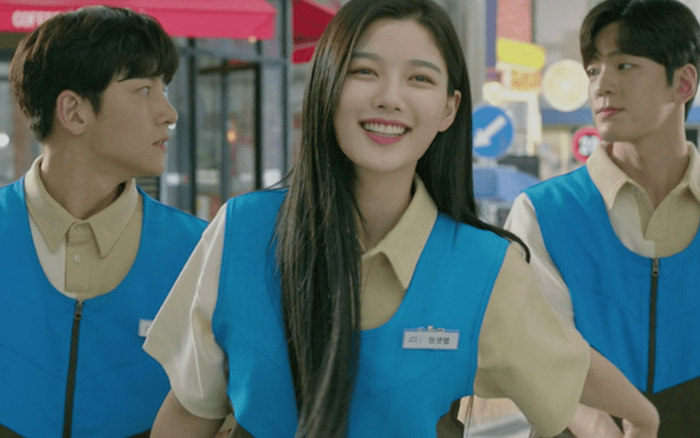 Backstreet Rookie: anh chủ Ji Chang Wook tự sập lưới tình và ghen sương sương khi thấy Kim Yoo Jung bên người khác Ảnh 2