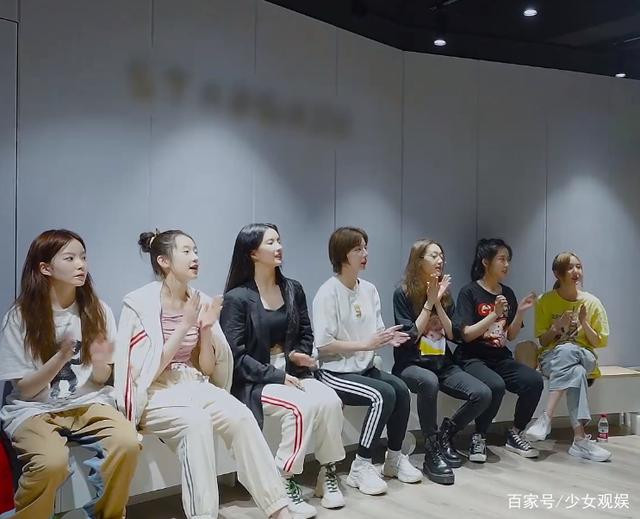 Trương Nghệ Phàm 'Bonbon Girls 303' đáng thương hay đáng trách qua video kiểm tra thể chất sau debut? Ảnh 15