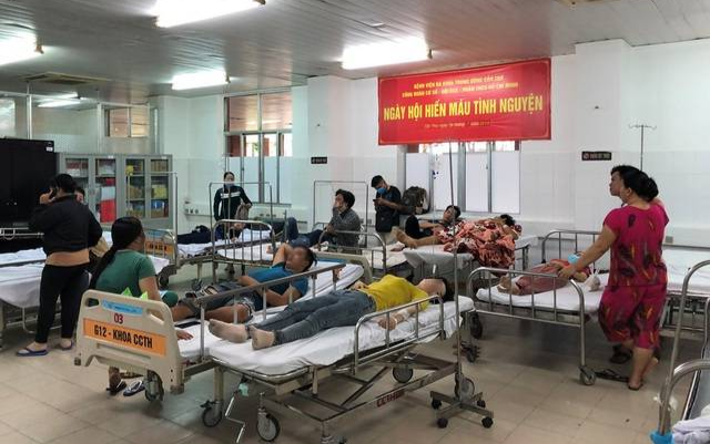 Hơn 60 công nhân nhập viện cấp cứu trong tình trạng khó thở, nghi ngộ độc khí gas Ảnh 2