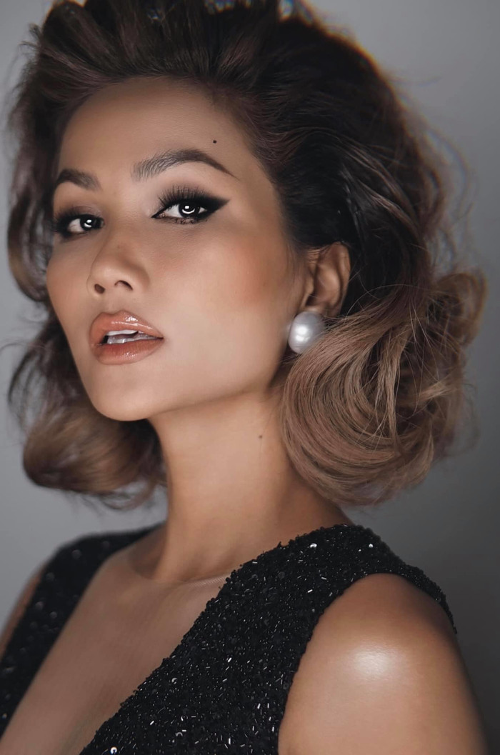 H'Hen Niê - Hoàng Thùy - Mâu Thủy 'bắn ảnh' thần thái: Top 3 Miss Universe Vietnam bao năm vẫn đỉnh Ảnh 3