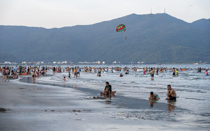 Đà Nẵng chính thức tạm dừng đón khách du lịch trong vòng 14 ngày phòng dịch COVID-19 Ảnh 2