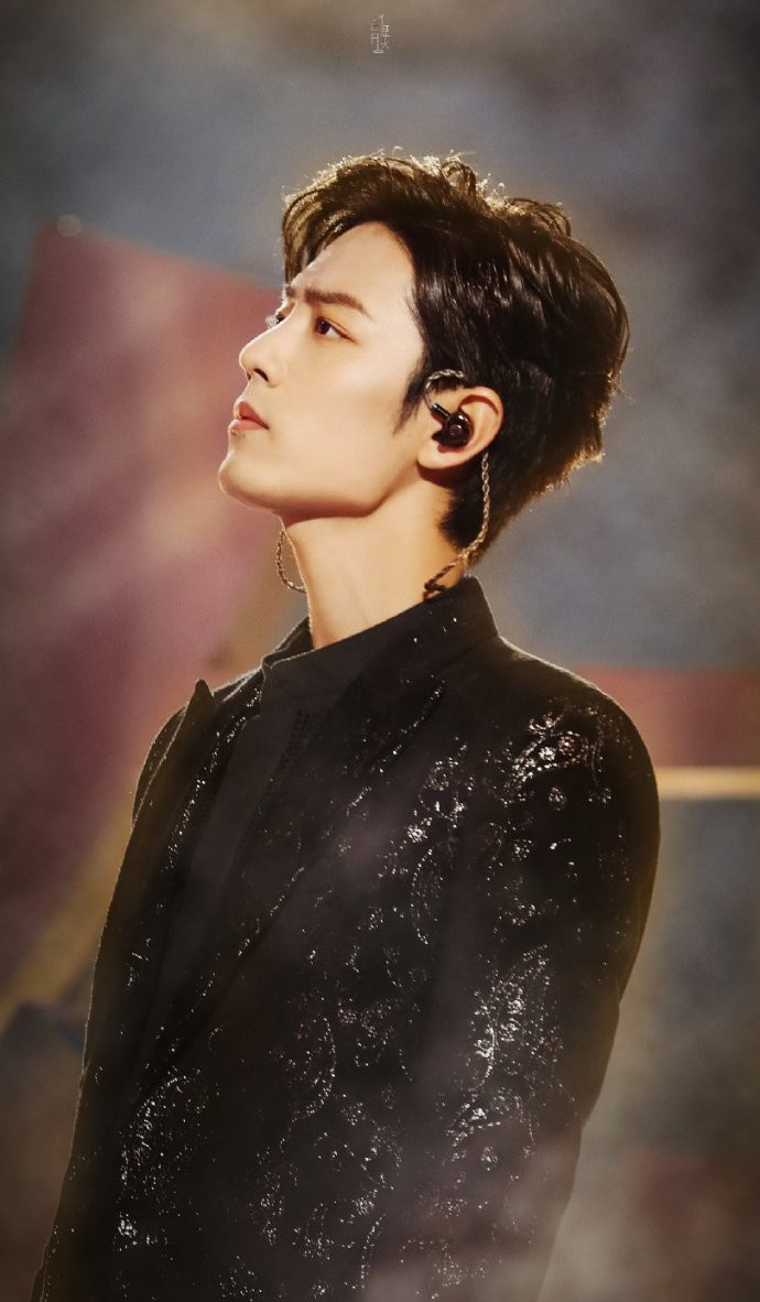 Trải qua nhiều sự cố, tại sao danh tiếng của Tiêu Chiến không giảm mà còn tăng mạnh? Ảnh 4