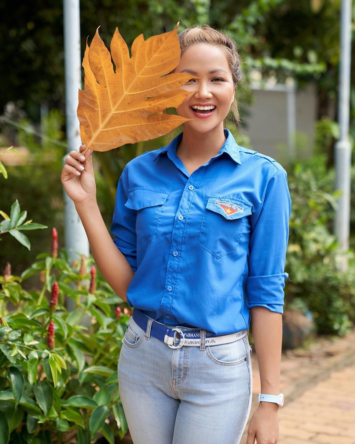 Fan lo sốt vó tiếc nuối Kim Duyên 'mất suất' dự thi quốc tế vì Miss Universe hoãn tổ chức Ảnh 14