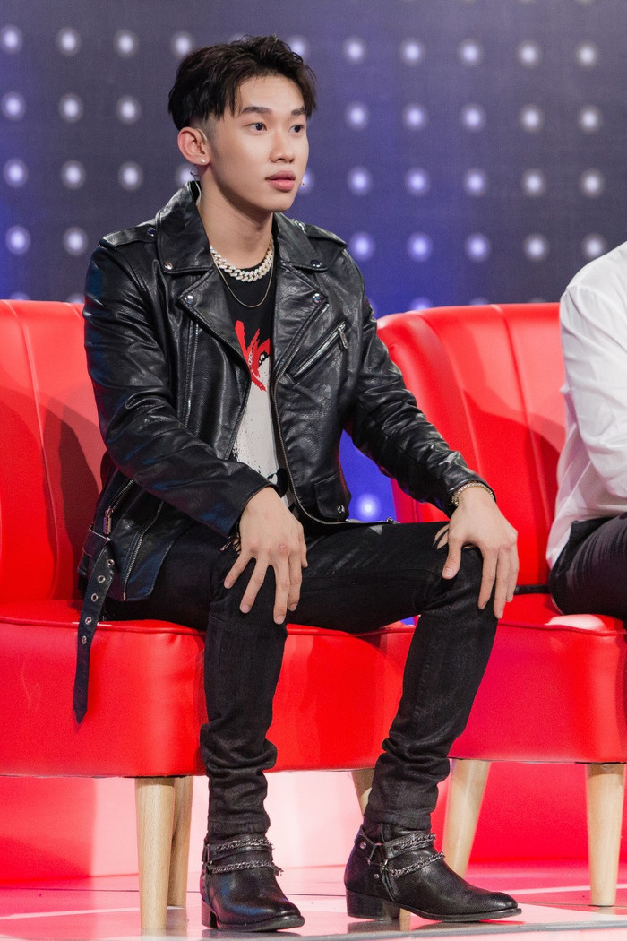 Về với Sơn Tùng M-TP, Kay Trần có như 'hổ mọc thêm cánh'? Ảnh 11