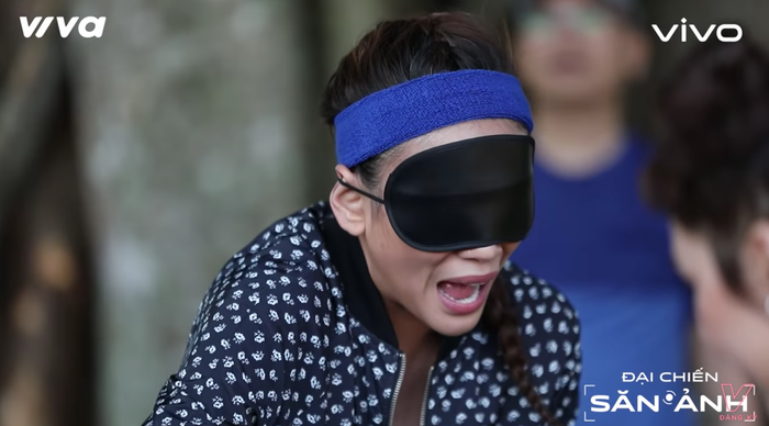 Đại chiến săn ảnh: 'Triệu tập' cả Jun Vũ và Jun Phạm, Hòa Minzy vẫn ngậm ngùi bị Võ Hoàng Yến vượt mặt Ảnh 14