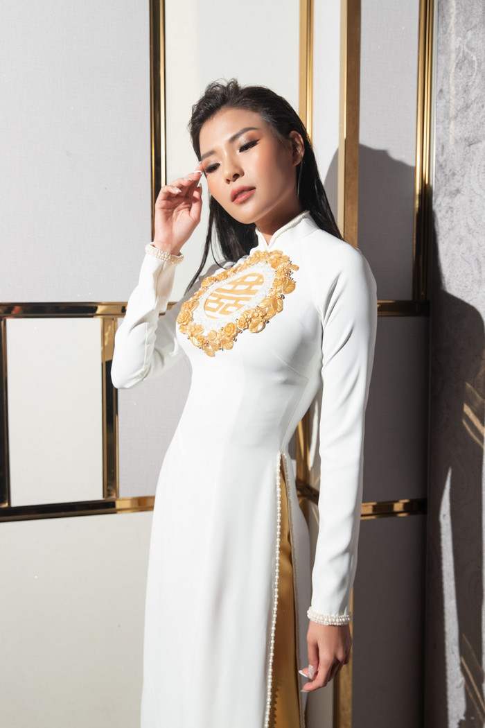 Khoảnh khắc đẹp nao lòng của Diệp Bảo Ngọc, Thúy Diễm và Trương Quỳnh Anh trong tà áo dài cưới Ảnh 13