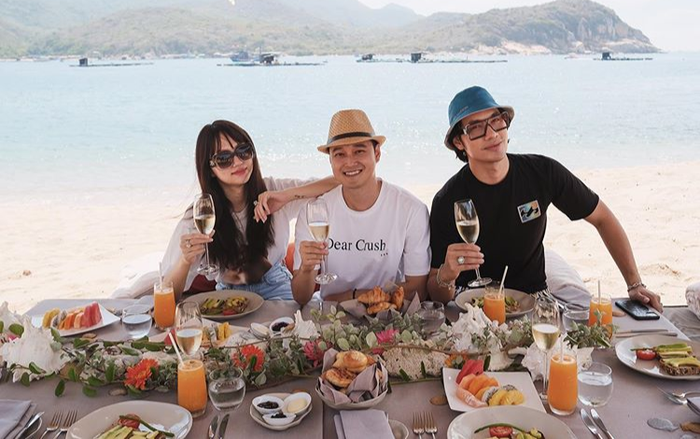 Quang Vinh hiếm hoi đăng ảnh chụp cùng 'người tình tin đồn' Lý Quý Khánh Ảnh 2