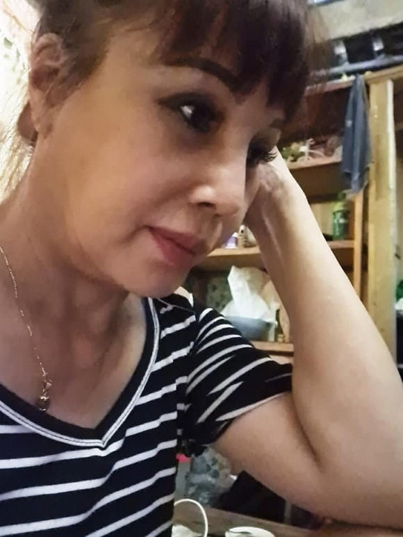 Vừa phẫu thuật thẩm mỹ xong, 'cô dâu 62 tuổi' lại khiến mọi người bất ngờ vì cùng chồng thực hiện việc trọng đại này Ảnh 8