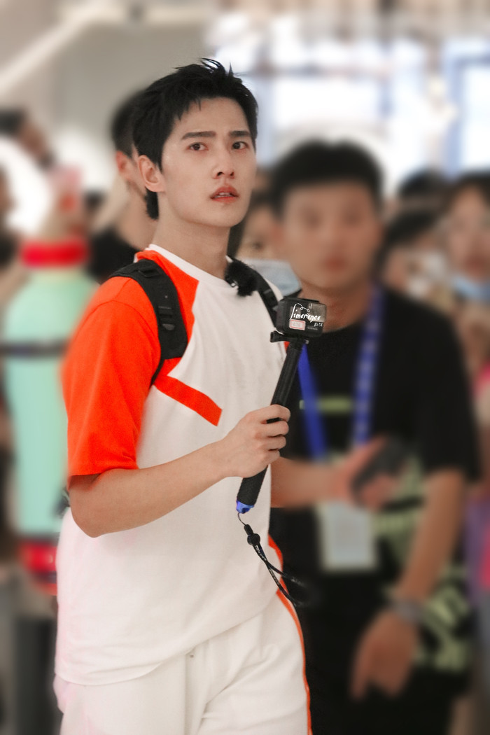 Dương Dương - Hồ Quân xin một vé về tuổi thơ, mở hội so tài 'tay đua nhí' Ảnh 19