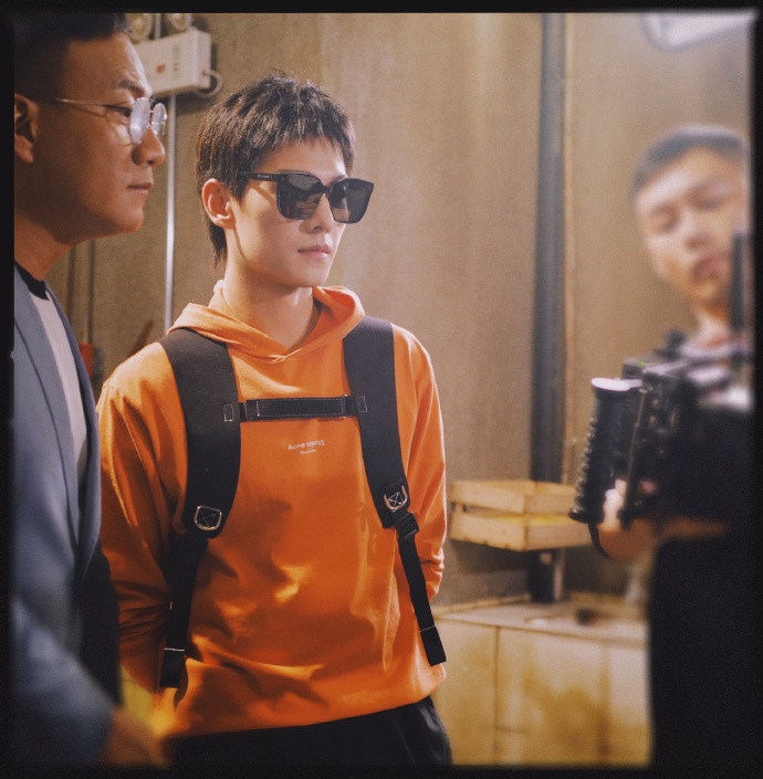 Dương Dương - Hồ Quân xin một vé về tuổi thơ, mở hội so tài 'tay đua nhí' Ảnh 13