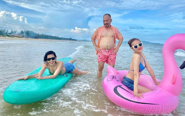 Đi bơi cùng Thuý Ngân - Lan Ngọc, diễn viên Tiến Luật bị nhận xét 'giống hệt ông trông cháu' Ảnh 2