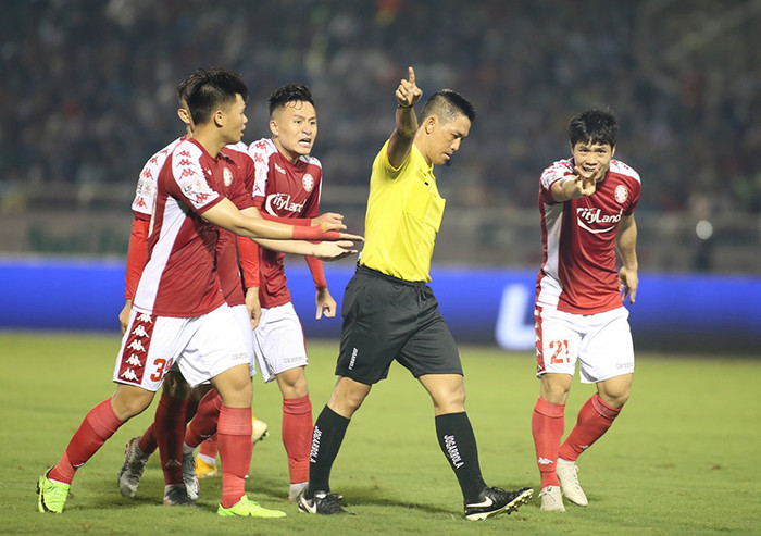 Trọng tài Trần Văn Trọng sẽ không được bố trí điều hành các trận đấu tới.