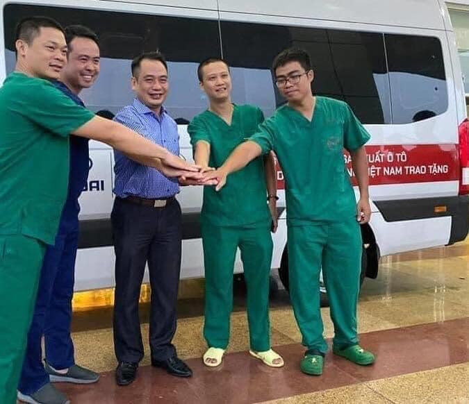 4 bác sĩ của bệnh viện Nhiệt đời Trung ương