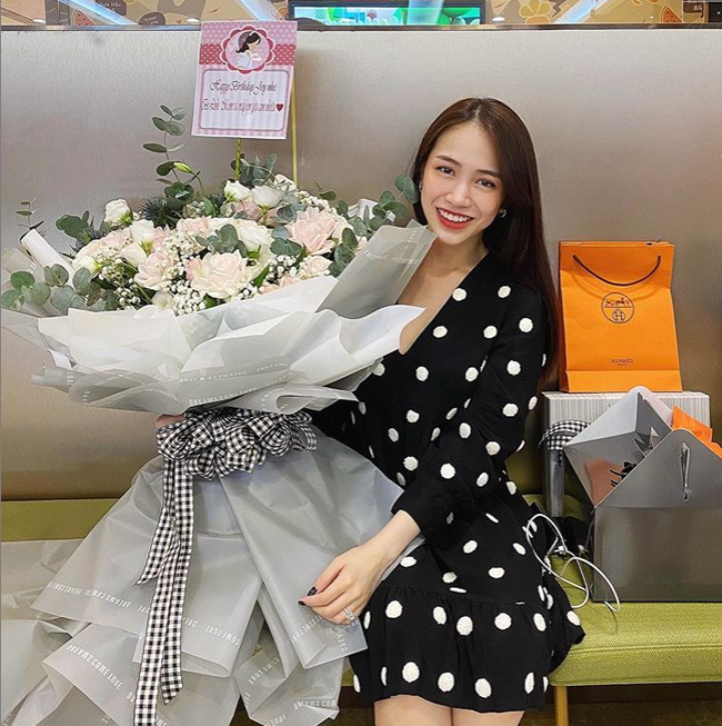 Ái nữ Minh Nhựa ngày càng nhuận sắc và sở hữu vóc dáng 'đáng nể', nhất quyết làm điều đặc biệt cho quý tử sau 3 tháng sinh con Ảnh 6