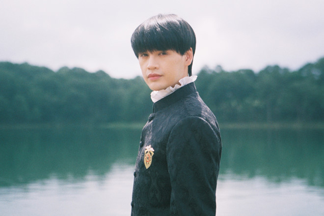 Nguyễn Trần Trung Quân tiếp sức tuyến đầu chống COVID-19: Khẩu trang, găng tay, quần áo chống độc và cả lương khô, mì gói Ảnh 5