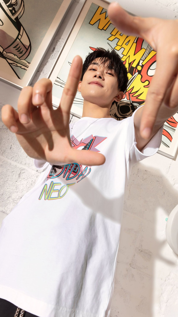 Dịch Dương Thiên Tỉ gửi lời chúc đám cưới và lì xì đỏ cho fan, là thật lòng hay hư tình giả ý? Ảnh 5