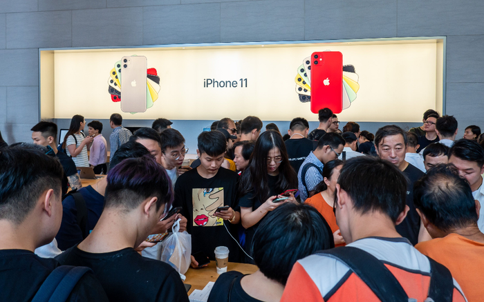 Bất kể dịch bệnh COVID-19, iPhone vẫn 'cháy hàng' tại Trung Quốc Ảnh 2