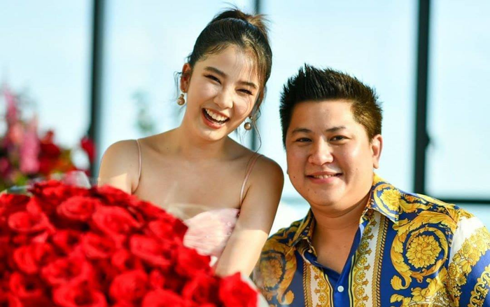 Ngọc nữ 'Tuổi nổi loạn' lần đầu cởi mở về bạn trai đại gia, khẳng định: Tuổi tác không phải vấn đề trong tình yêu Ảnh 2