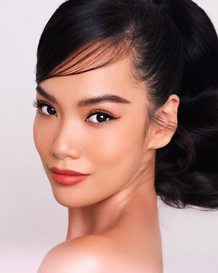 Thần thái của Top 10 Miss Universe Vietnam 2019 - Hoàng Phương trong ảnh beauty được chụp mới đây.