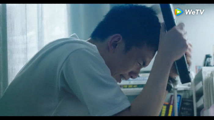 'Xuyên qua hỏa tuyến': Mộng tưởng hoang tàn của những tuổi trẻ bị cộp mác không có tương lai Ảnh 25