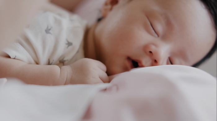 Hình ảnh quý tử nhà Đặng Thu Thảo được hé lộ: Chuẩn soái ca tương lai Ảnh 5