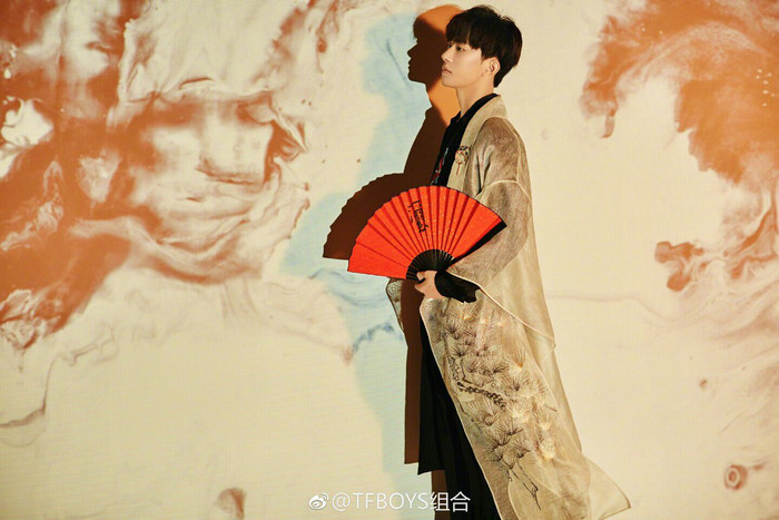 Concert 'Du hành ánh sáng' của TFBoys tung trailer, Cnet: 7 năm, cuối cùng đã đợi được rồi! Ảnh 17