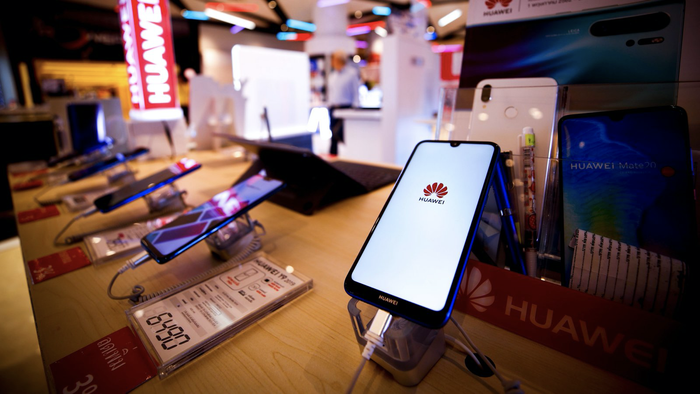 Hơn 70% smartphone của hãng được bán ở thị trường trong nước, nơi Samsung có thị phần rất nhỏ. (Ảnh: Diego Azubel/EPA)