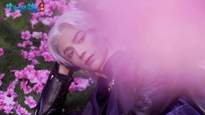 La Vân Hi tiếp tục hút hồn fans nữ với tạo hình đại ma đầu bạch phát hắc y trong Game Thiến nữ u hồn 2 Ảnh 10