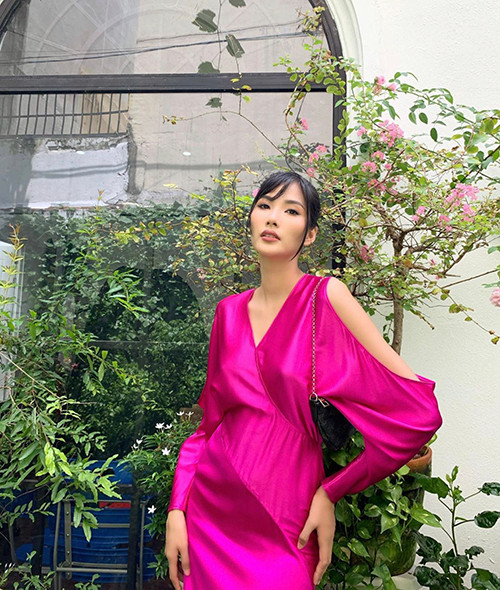 Nghiện màu chóe, Hoàng Thuỳ đi đến đâu là 'chặt đẹp' cả thiên hạ đến đó Ảnh 3