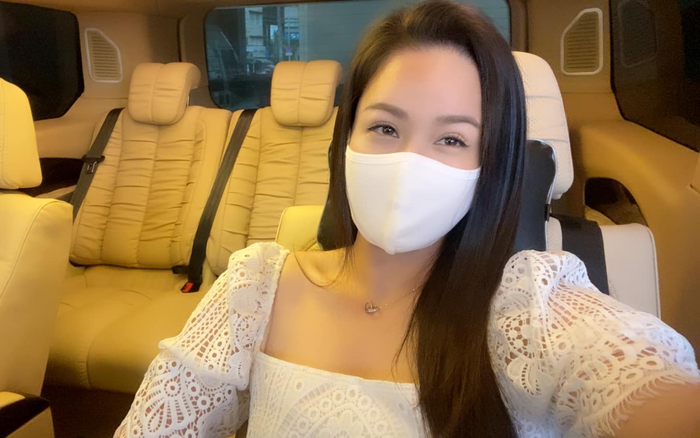 Mặc kệ ồn ào tình cảm với TiTi (HKT), Nhật Kim Anh rạng rỡ khoe xe mới tiền tỷ: Phụ nữ tự chủ tài chính vẫn là tốt nhất Ảnh 2