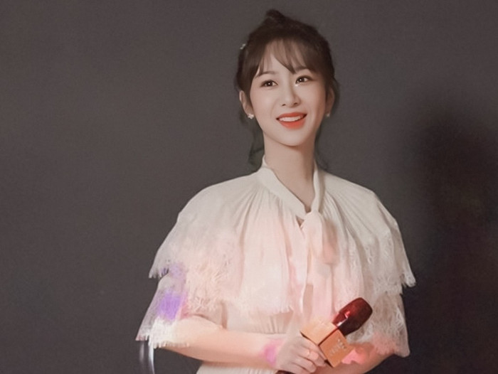 Cùng một stylist: Triệu Lệ Dĩnh hoàn mỹ còn Dương Tử toàn lộ khuyết điểm Ảnh 6