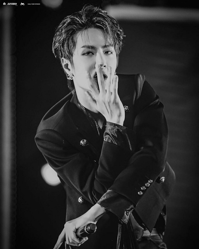 Youku khiếu nại video tập hợp những bước nhảy của Vương Nhất Bác do fan dựng? Ảnh 11