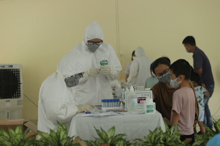 Số người Hà Nội khai về từ Đà Nẵng tăng lên gần 54 nghìn người, thủ đô khẩn trương bổ sung test nhanh COVID-19 Ảnh 6