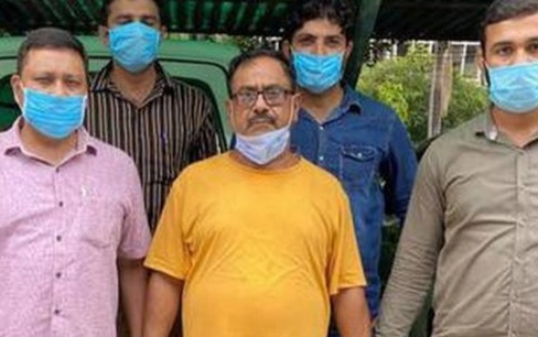 Kẻ sát nhân máu lạnh khai nhận giết chết 50 tài xế taxi vứt xác cho cá sấu ăn Ảnh 2