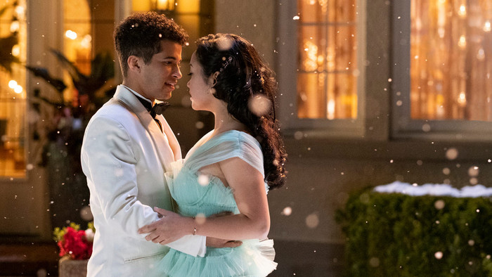 Kissing Booth 2 vs To All The Boys 2: Phần hậu truyện nào tuyệt vời hơn? Ảnh 7