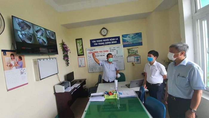 Thứ trưởng Nguyễn Trường Sơn trực tiếp chỉ đạo công tác chống dịch tại Đà Nẵng Ảnh 5