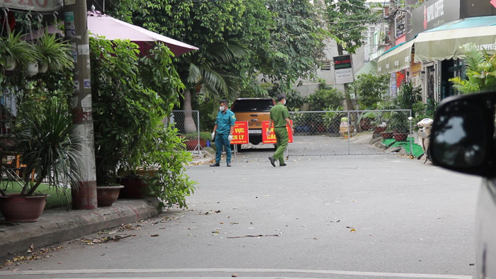 TP.HCM: Một con hẻm tại quận Tân Phú bị phong tỏa Ảnh 6
