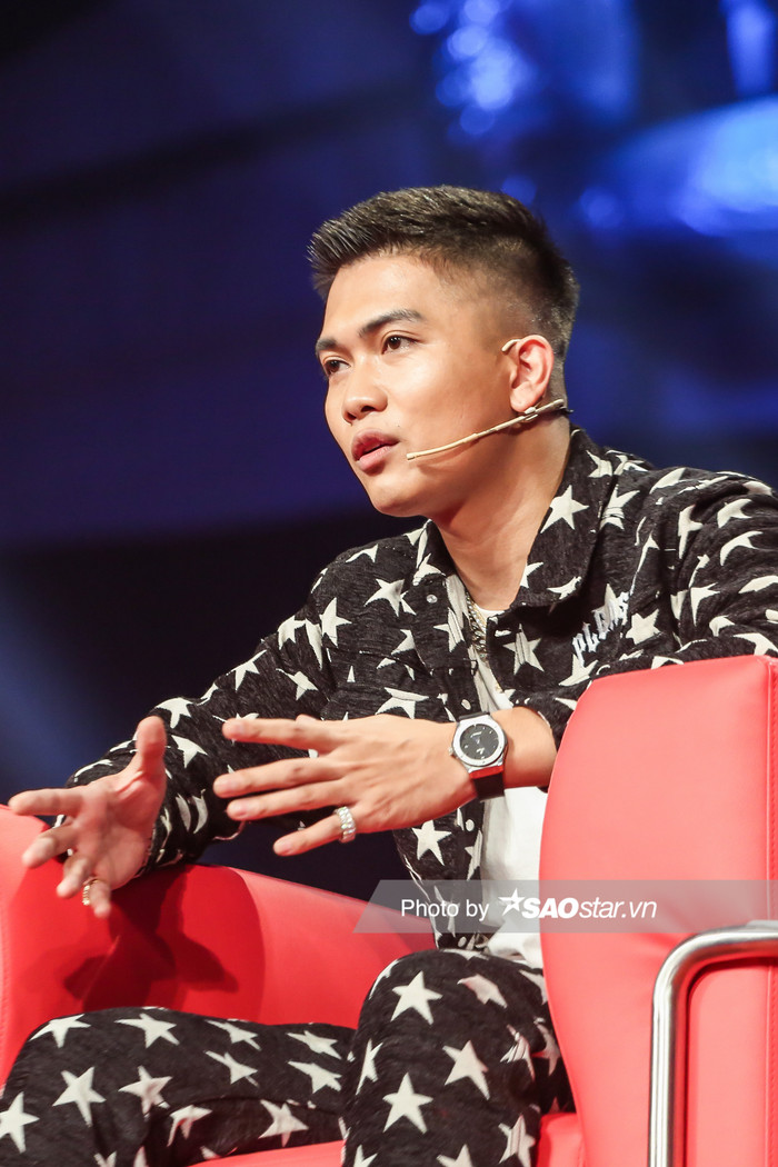 MC Wiz 'thiêu đốt' sân khấu King Of Rap với bài thi 'siêu xịn', giành dây chuyền quyền năng đầy thuyết phục Ảnh 10