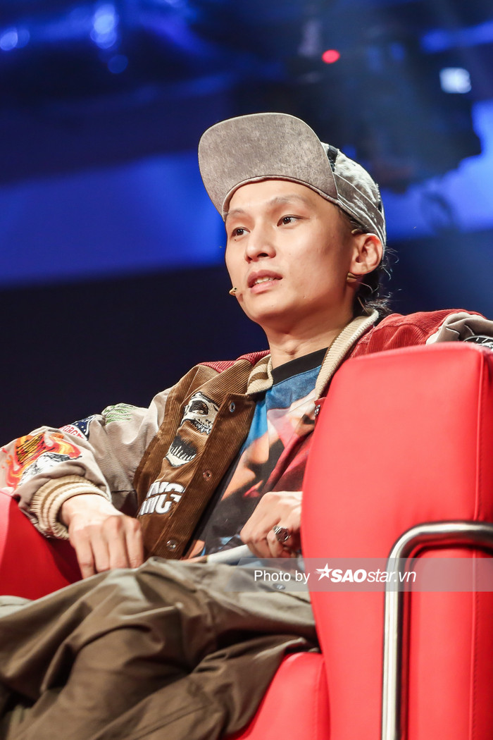 MC Wiz 'thiêu đốt' sân khấu King Of Rap với bài thi 'siêu xịn', giành dây chuyền quyền năng đầy thuyết phục Ảnh 11