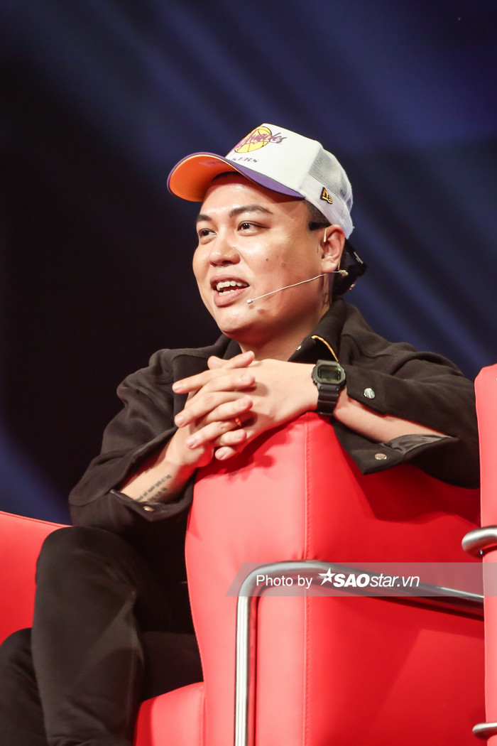 MC Wiz 'thiêu đốt' sân khấu King Of Rap với bài thi 'siêu xịn', giành dây chuyền quyền năng đầy thuyết phục Ảnh 8