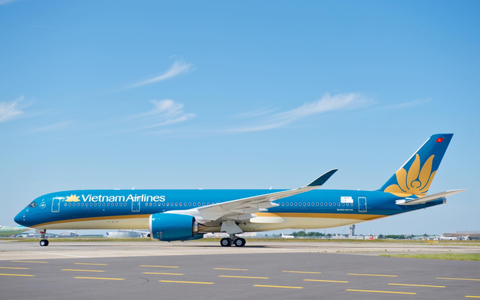 Vietnam Airlines hủy hàng loạt chuyến bay do ảnh hưởng của bão số 2 Ảnh 2