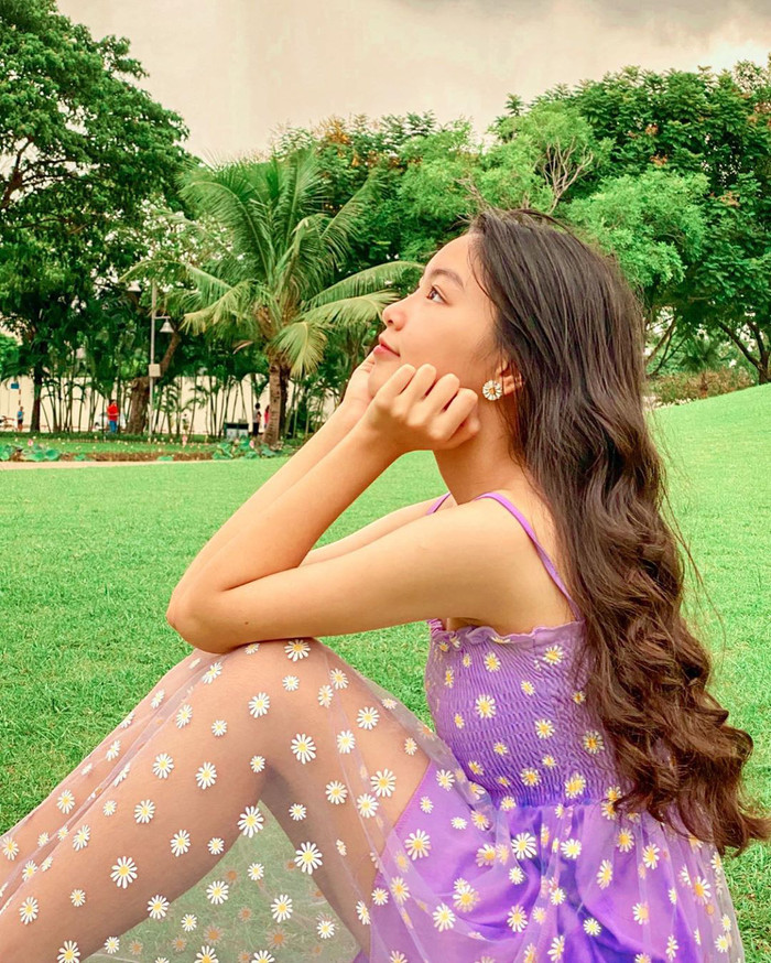 Lọ Lem - con gái lớn nhà MC Quyền Linh