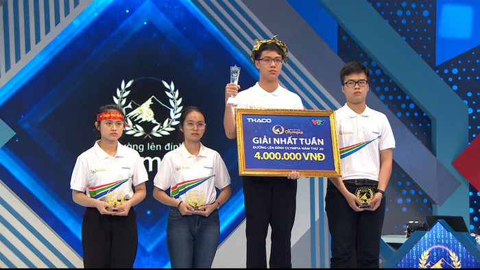 Nam sinh Nhật Quang đến từ Gia Lai xuất sắc giành vòng nguyệt quế ở Cuộc thi Tuần III Tháng II Quý IV