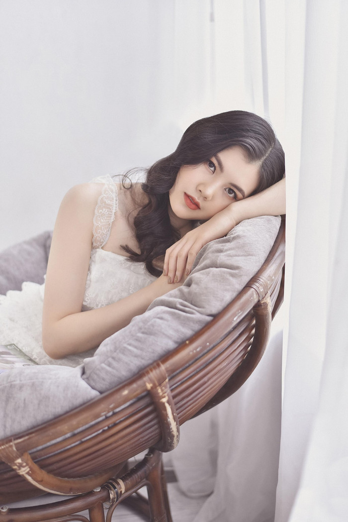 Vân Anh cũng là thí sinh được đánh giá sở hữu nền tảng giáo dục tốt. Trước đó, cô từng theo học tại trường Đại Học Thương Mại Hà Nội. 