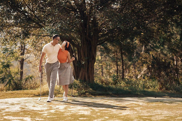 MC Thu Hoài đăng khoảnh khắc cực tình cảm bên cạnh bạn trai, dân mạng liền nháo nhào nghi vấn ảnh cưới? Ảnh 3